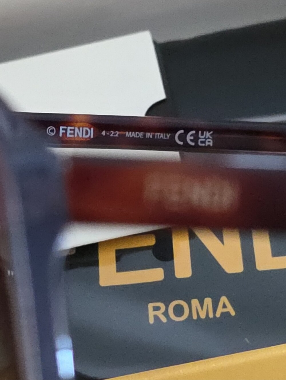 Fendi Round Sunglasses in Grey Frame W/Brown Gradient Lenses & Tortoise Arms/new - Picture 4 of 4